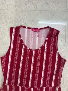 Fitted frock with flare (Imported)
