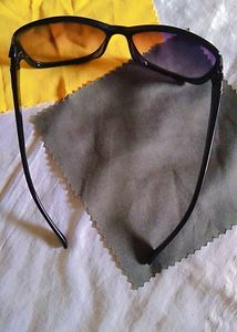 Retro Black Sunglasses