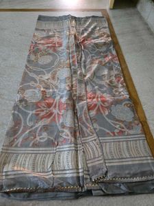 Elegant Floral Print Saree with added blouse
