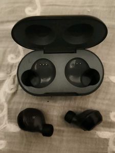 Boult Audio Wireless Earbud Case