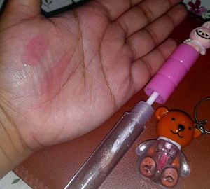 Ph Colour Changing Cute Bear Keychain &amp; Lip Gloss