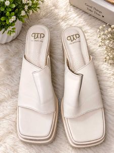 Chic White Platform Block Heel Mules