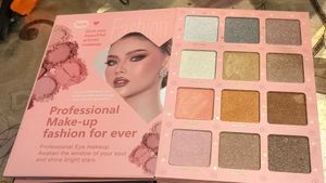 🇬🇧Lyon Beauty USA BookEyeshadow Palette complete