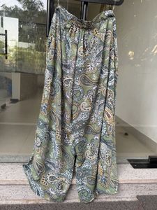 Stylish Green Paisley Print Palazzos
