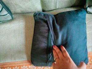4 Cushion Covers +Cushions