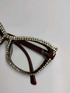 Sparkling Cat-Eye Glasses