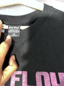 VINTAGE Pink Floyd metallics Graphic T-Shirt