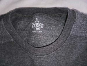 UNISEX SWEATSHIRT BRAND NEW