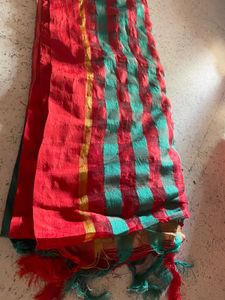 Red &amp; Green Checked Saree