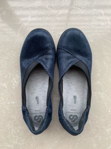 Clarks Cloudsteppers Slip-Ons
