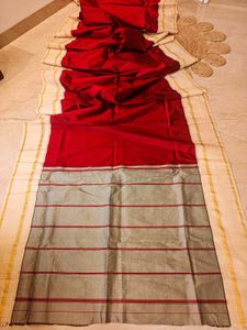 100% Pure Silk Kanjivaram in Deep Red