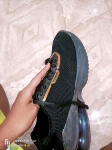 Sports Shoes