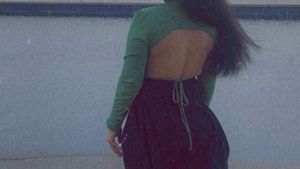 Green Colour Backless Fullsleves Top