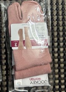 Jockey Woman Ankle Length Toe Socks (Peach)