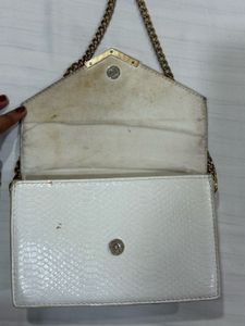 accesorize london sling bag