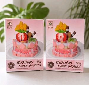 🍓🍰 Strawberry Delight Cake Building Block Set