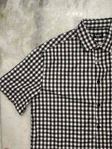 Chic Black &amp; White Gingham Cropped Shirt