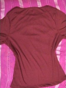 Ribbed Cutout Tunic Top