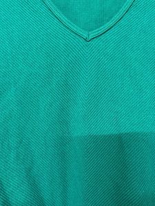 Emerald Green V-Neck Cropped Top for M &amp;L