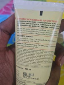 Ozone Glow4Sure Sunscreen Lotion SPF 30 PA+++