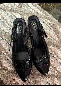 JM Looks Black Slingback Heels