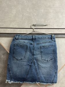 Stylish Blue Denim Skirt