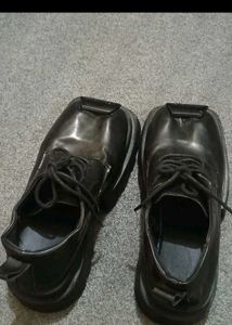 Gothic Black Chunky Sole platform shoe