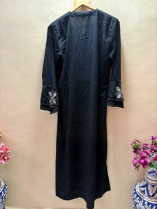 Black Floral Embroidered abaya