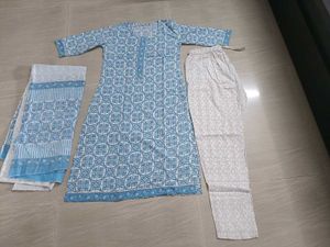 Blue Geometric Print Kurta Set with Pants