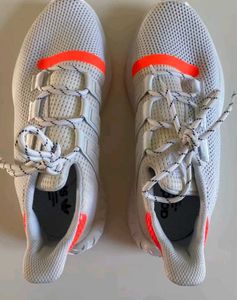 Adidas Tubular Dawn Sneakers