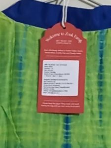 It's Narrow Cut Kurti With Fully Gher,
