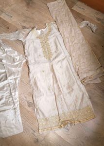 Elegant Embellished Kurta