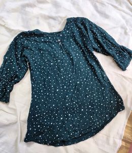 Green Star Pattern Top 🌟