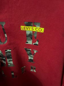 Levi's  Sweatshirt ( Maroon )