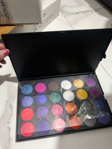 FACE SECRET Makeup Remover Palette
