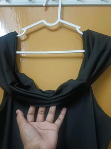 Elegant Black Off-Shoulder Maxi Dress