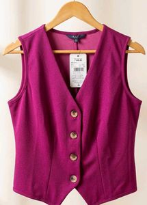 branded Women's Sleeveless V-Neck Vest