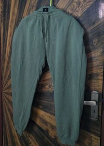 H&M Regular Fit Fleece Joggers / Sweatpants