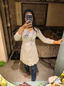 White Embroidered Kurta