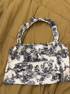 Shein Stylish Halter Neck Printed Crop Top