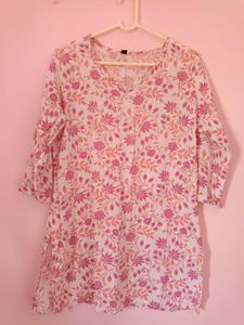 Floral Print V-Neck Tunic