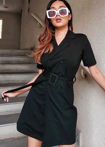 Chic Black Solid Dress