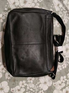 Stylish Two-Tone Crossbody Bag