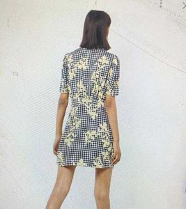 Chic Black &amp; Yellow Gingham Dress