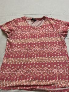 Stylish Printed V-Neck T-Shirt