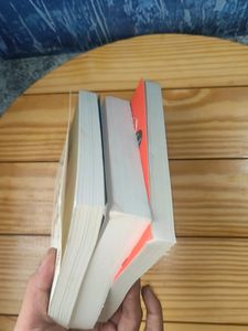 International Bestselling Books Set Of 3
