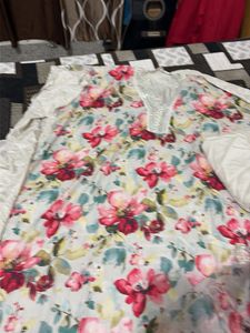 Beautiful Floral Print Kurta Set