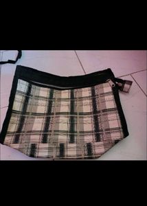 beautiful checked pouch