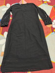 black kurta with duppata