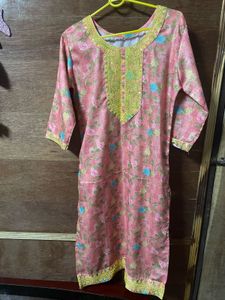 Beautiful Floral Print Kurta